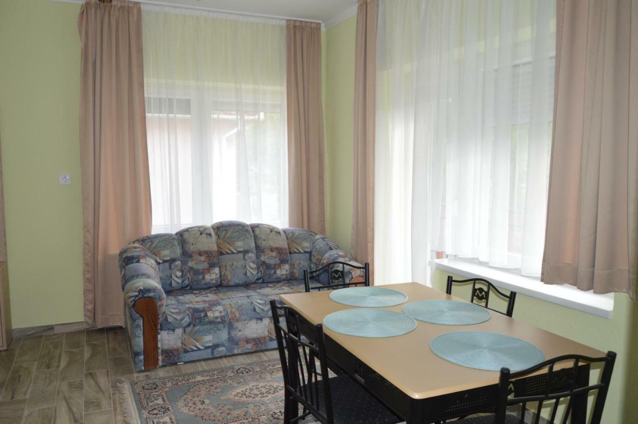 Varga Apartman Hévíz Exterior foto