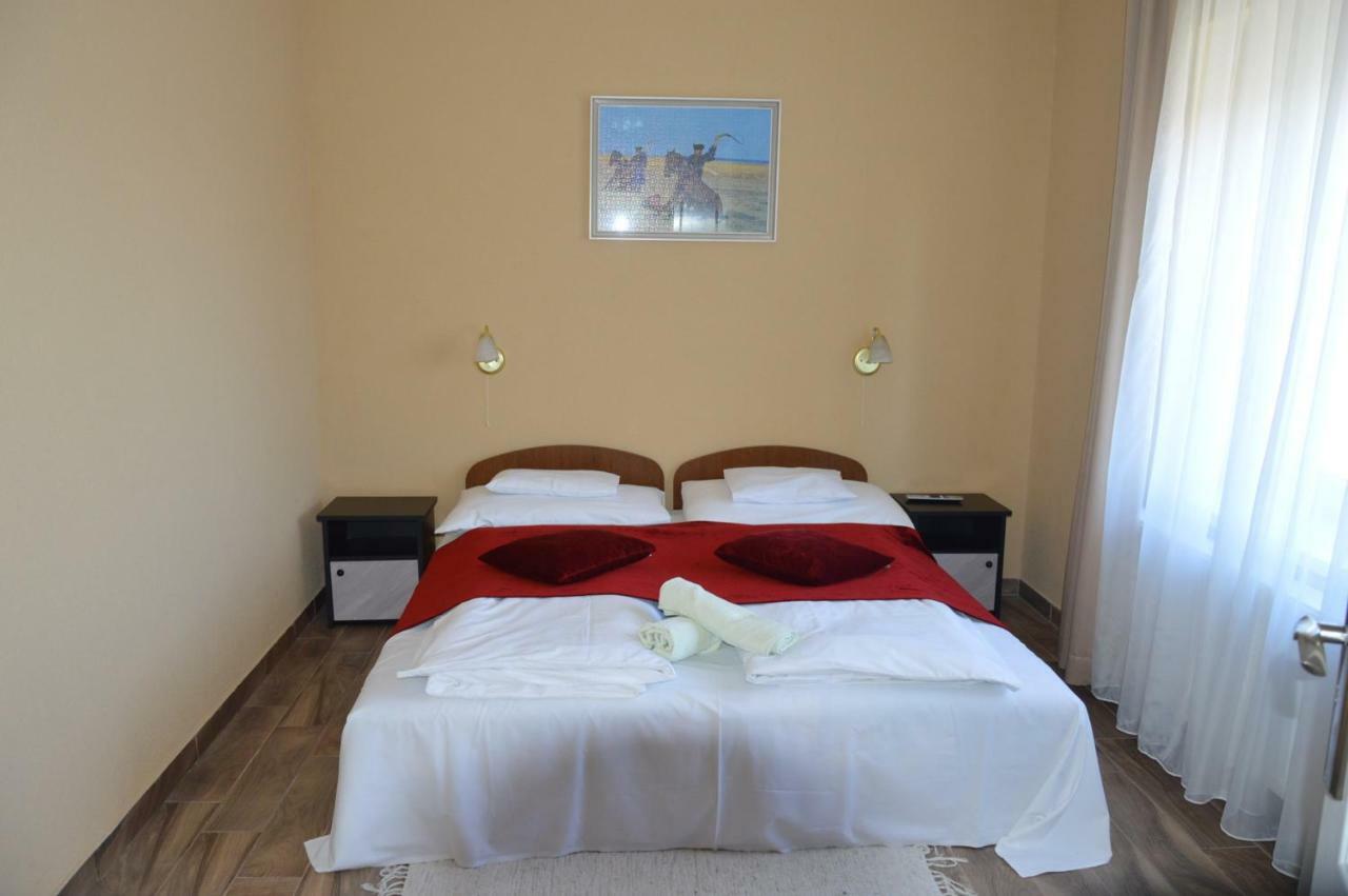 Varga Apartman Hévíz Exterior foto