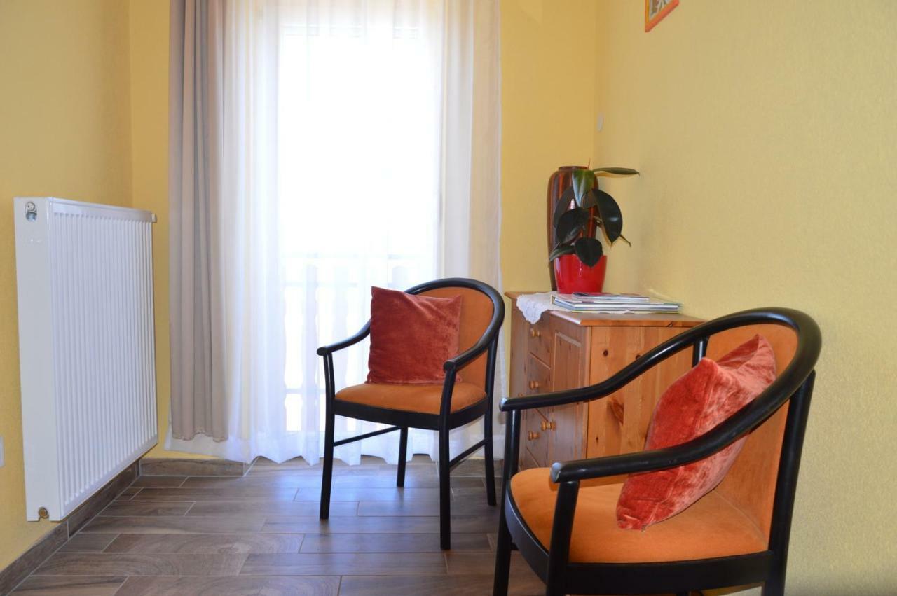 Varga Apartman Hévíz Exterior foto